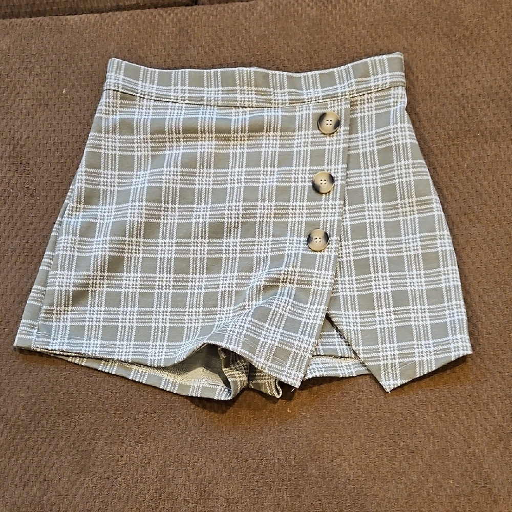 Plaid Button-Front Skort